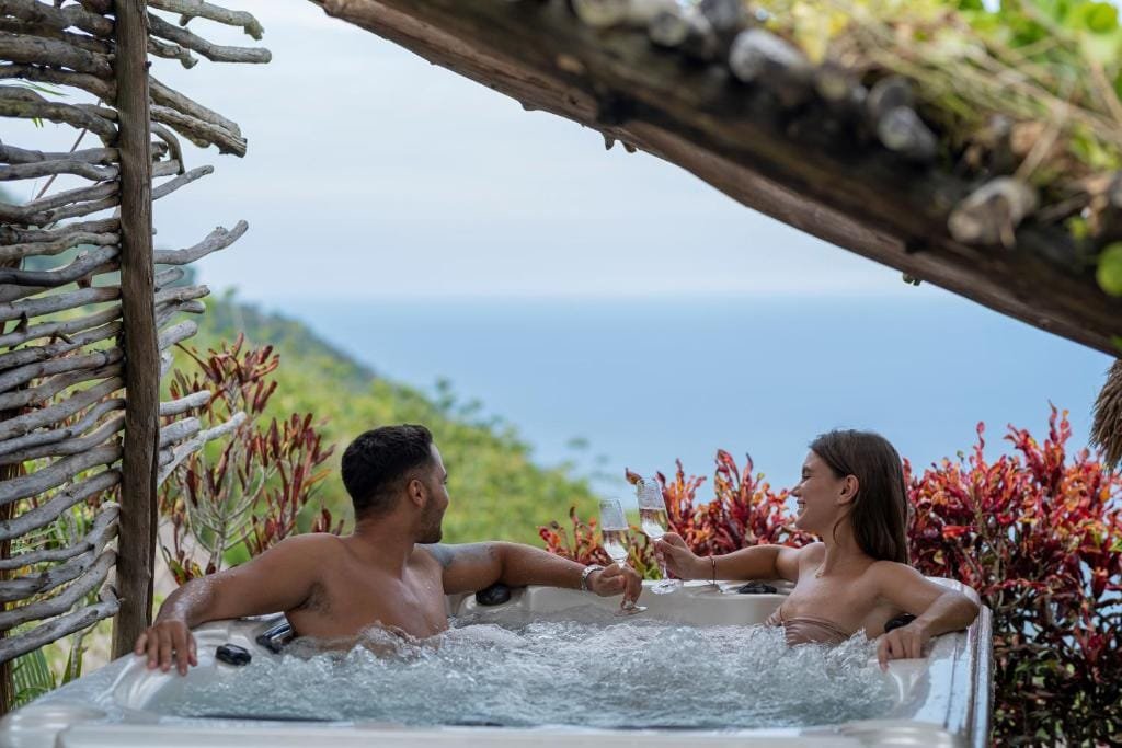 MATHIS LODGE AMED JACUZZI 1