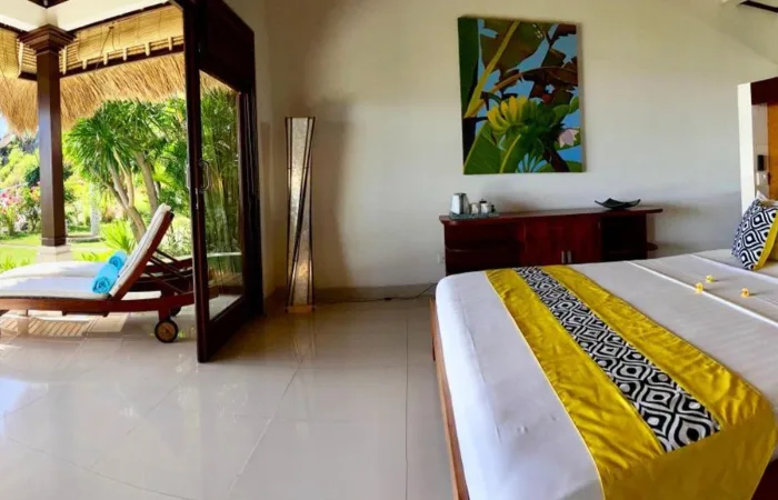 PALM GARDEN - Beachfront Bungalow with Private Pool