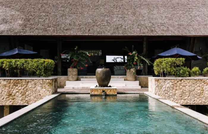 MENO HOUSE - VIEW