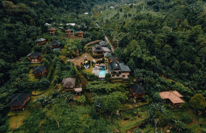 MUNDUK MENIR - VIEW (2)
