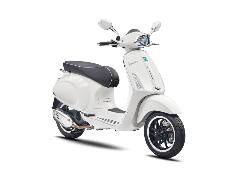 location vespa sprint white innocente180 cc 2026 in Bali